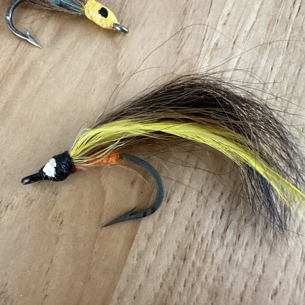 Vintage Handmade Fly Fishing Lures Lot of 5 Feathers & Horse Hair (6)